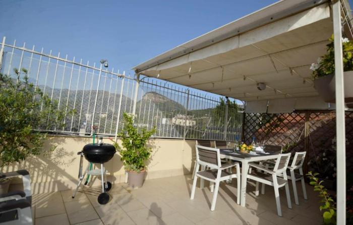 La Terrazza Family Holidays - Sorrento Coast 圣安吉洛 客房 照片