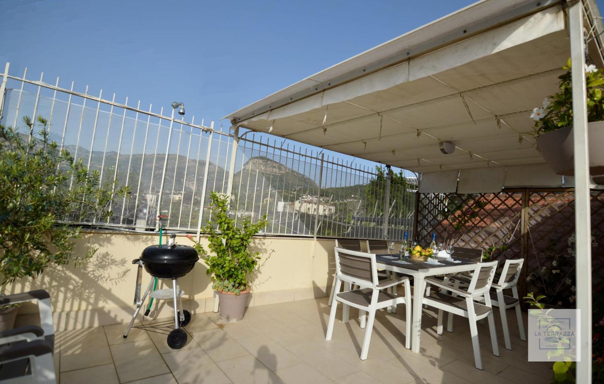 La Terrazza Family Holidays - Sorrento Coast 圣安吉洛 外观 照片